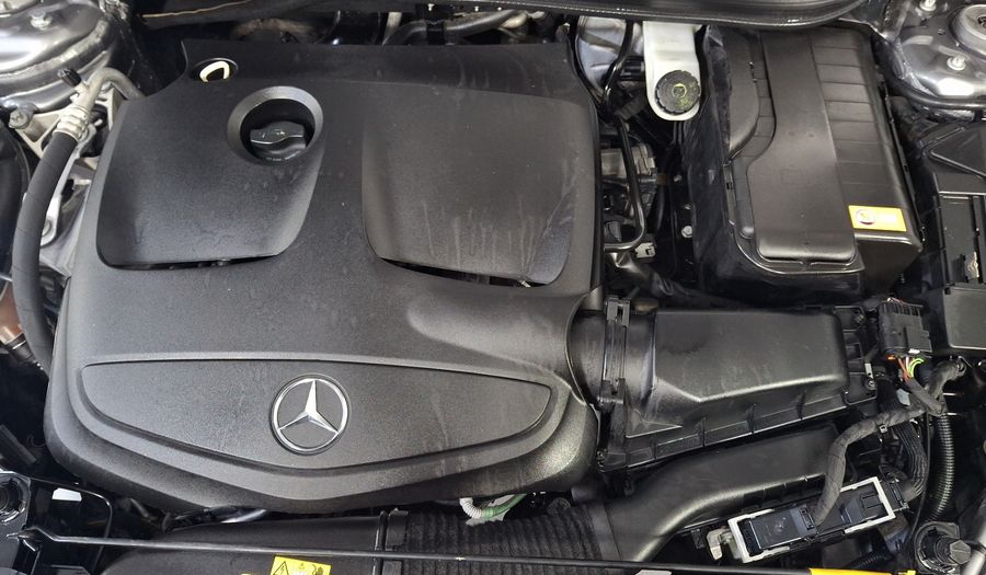 Mercedes Benz Clase A 1.6 200 Hatchback 2017