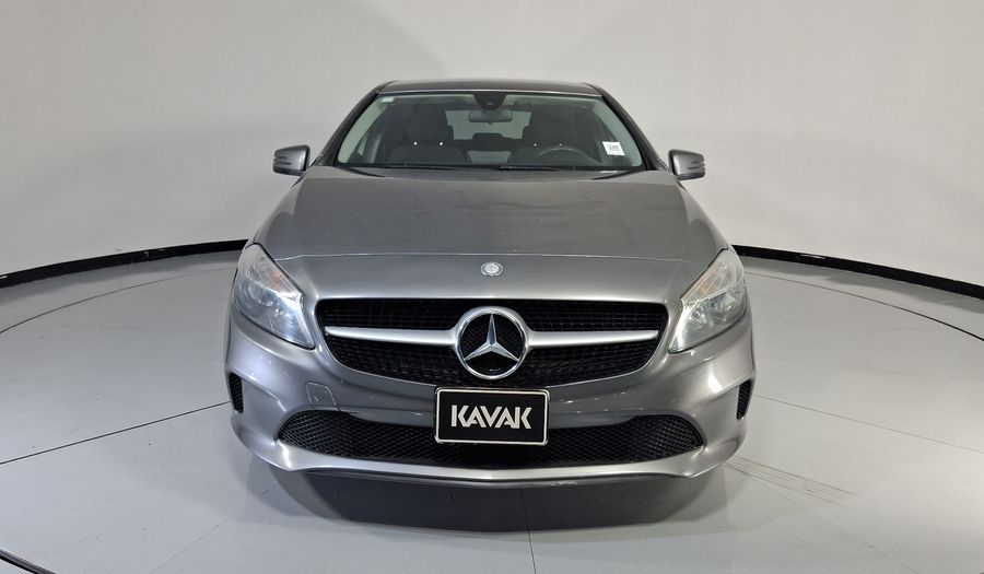 Mercedes Benz Clase A 1.6 200 Hatchback 2017