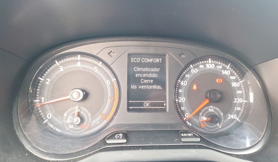 Volkswagen Voyage 1.6 COMFORTLINE Sedan 2020