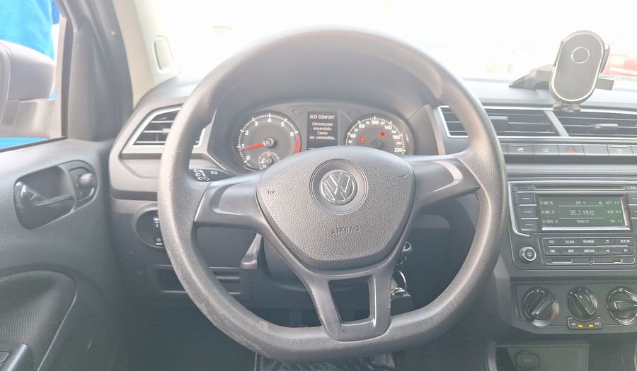 Volkswagen Voyage 1.6 COMFORTLINE Sedan 2020