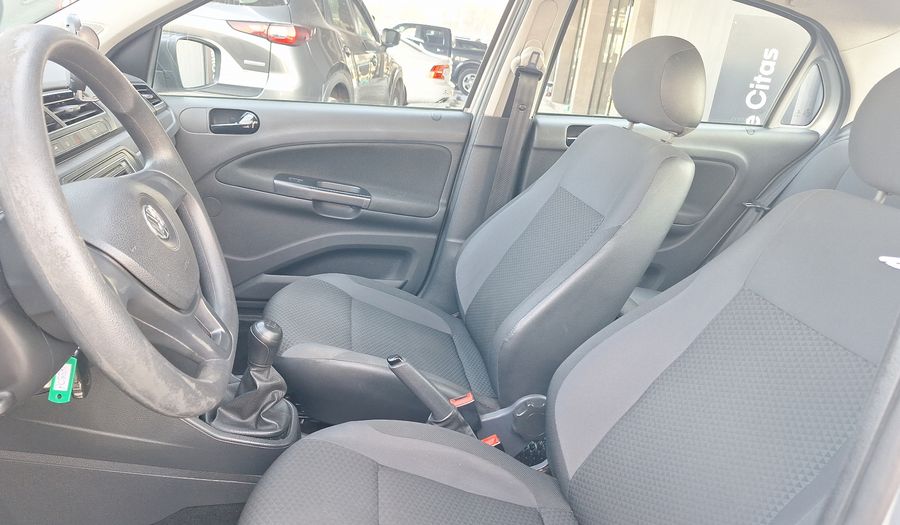 Volkswagen Voyage 1.6 COMFORTLINE Sedan 2020