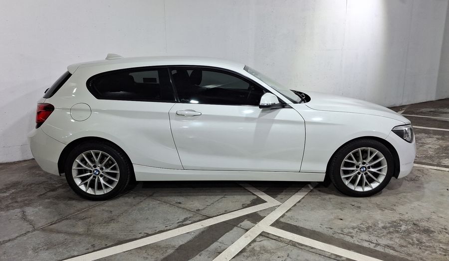 Bmw Serie 1 1.6 118IA Hatchback 2014