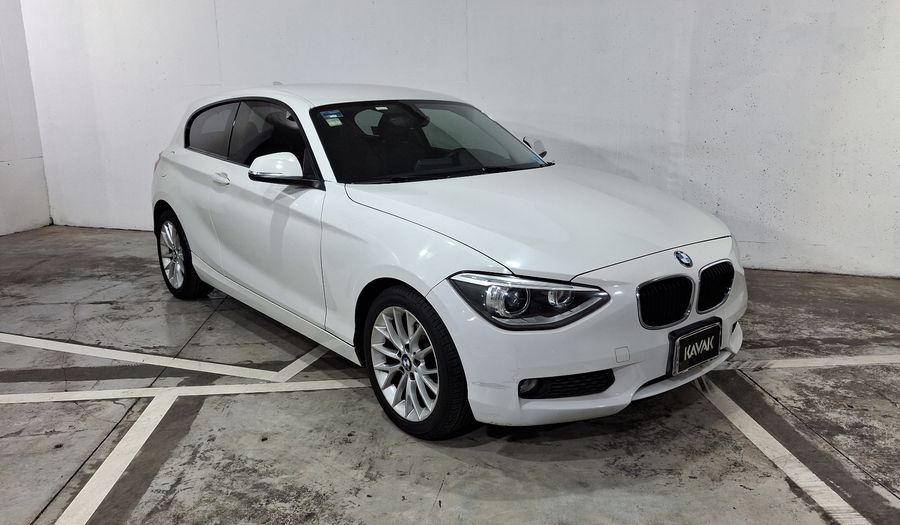 Bmw Serie 1 1.6 118IA Hatchback 2014