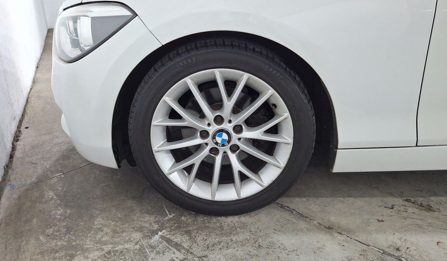Bmw Serie 1 1.6 118IA Hatchback 2014