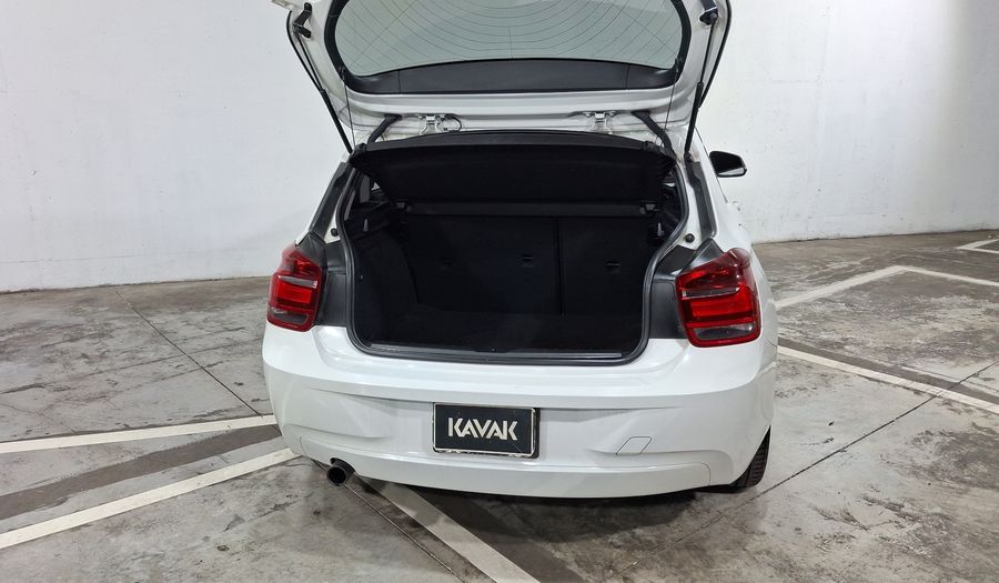 Bmw Serie 1 1.6 118IA Hatchback 2014