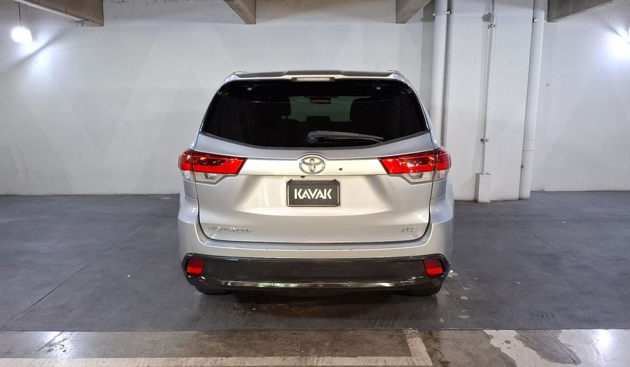 Toyota Highlander 3.5 XLE Suv 2017