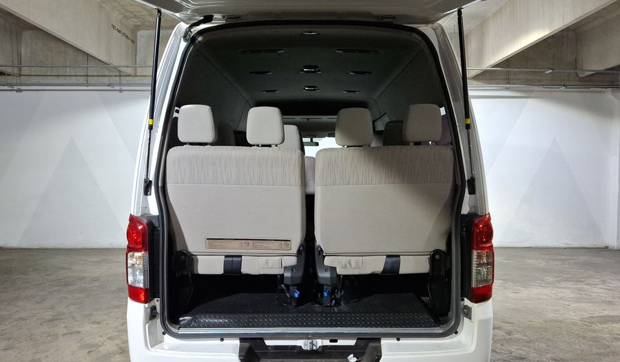 Nissan Nv350 Urvan 2.5 15 PASAJEROS AMPLIA A/A PAQ SEG Van 2018