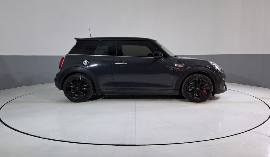 Mini John Cooper Works 2.0 JOHN COOPER WORKS HOT CHILI AT Hatchback 2018