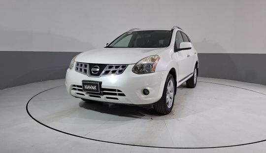 Nissan • Rogue