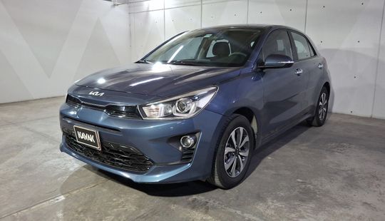 Kia • Rio