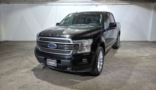 Ford • Lobo