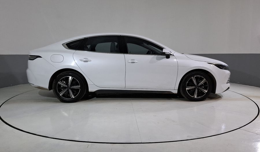 Byd King 1.5 PHEV DM-I 55KM AUTO Sedan 2025