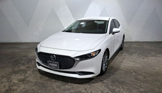 Mazda • Mazda 3