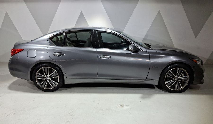 Infiniti Q50 3.0 400 SPORT Sedan 2017