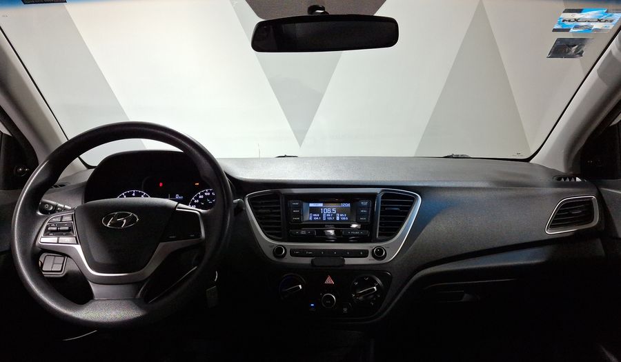 Hyundai Accent 1.6 GL Sedan 2018
