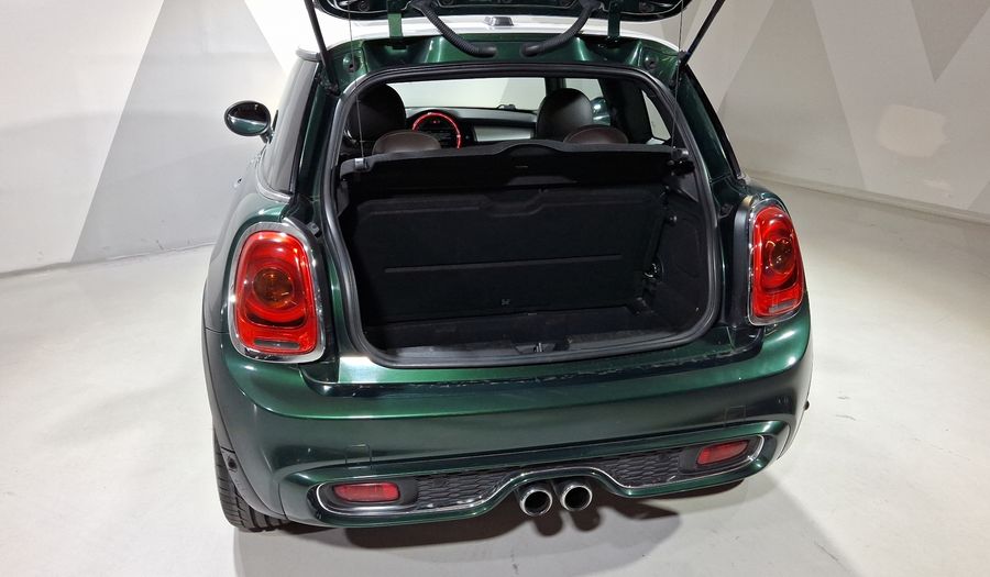 Mini Cooper S 2.0 COOPER HOT CHILI AT Hatchback 2017