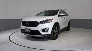 Kia • Sorento