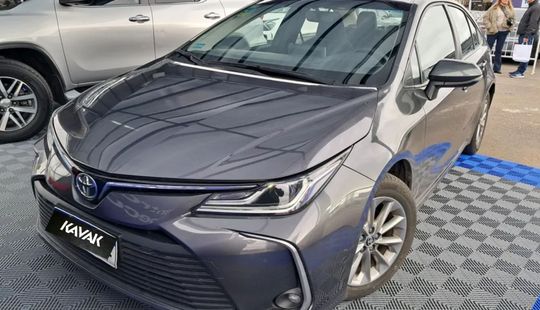 Toyota • Corolla