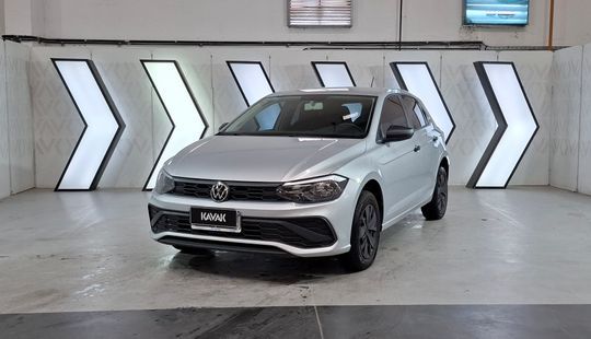 Volkswagen • Polo