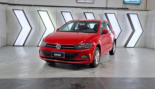 Volkswagen • Polo