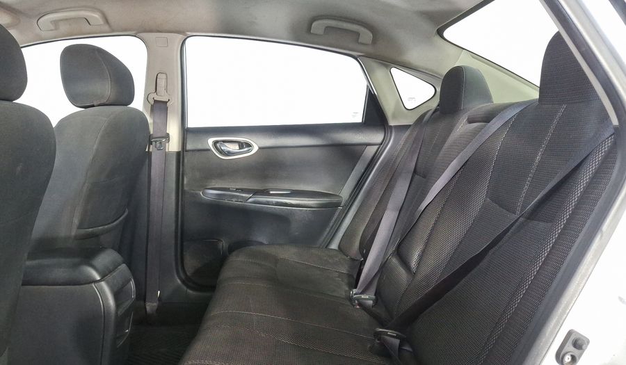Nissan Sentra 1.8 ADVANCE CVT Sedan 2016