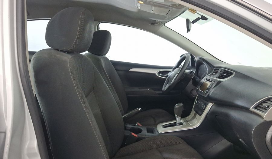 Nissan Sentra 1.8 ADVANCE CVT Sedan 2016