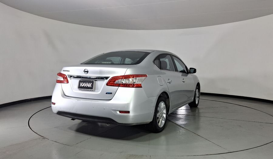 Nissan Sentra 1.8 ADVANCE CVT Sedan 2016