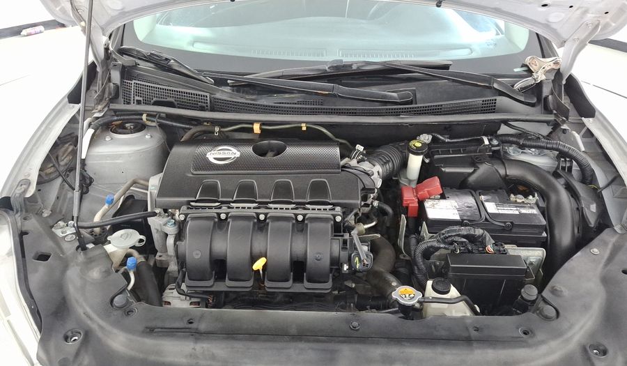 Nissan Sentra 1.8 ADVANCE CVT Sedan 2016