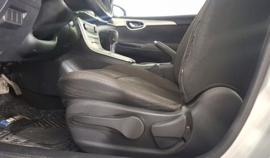 Nissan Sentra 1.8 ADVANCE CVT Sedan 2016