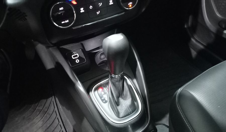 Fiat Cronos 1.8 PRECISION AUTO Sedan 2022