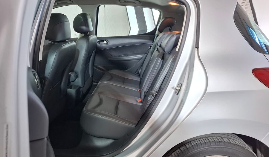 Peugeot 308 1.6 THP FELINE TIPTRONIC Hatchback 2021