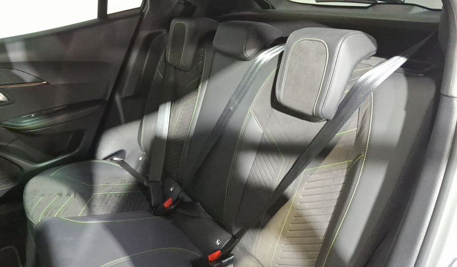 Peugeot 2008 1.2 GT AUTO FL Suv 2025
