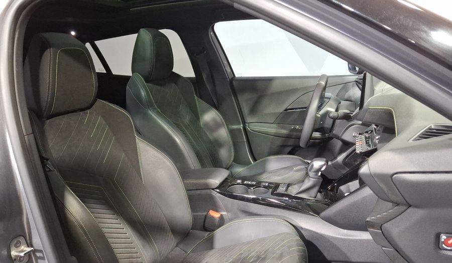 Peugeot 2008 1.2 GT AUTO FL Suv 2025