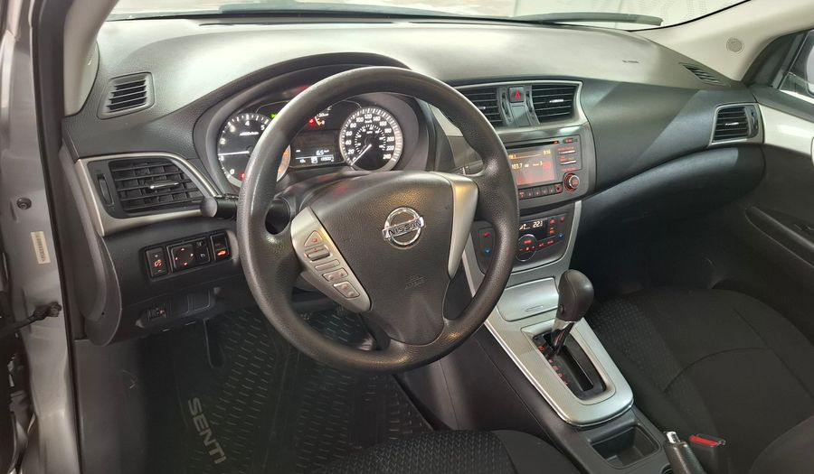 Nissan Sentra 1.8 SR AUTO Sedan 2015