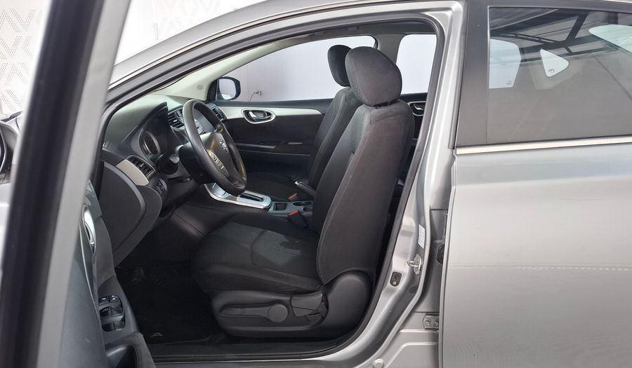 Nissan Sentra 1.8 SR AUTO Sedan 2015