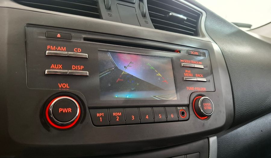 Nissan Sentra 1.8 SR AUTO Sedan 2015