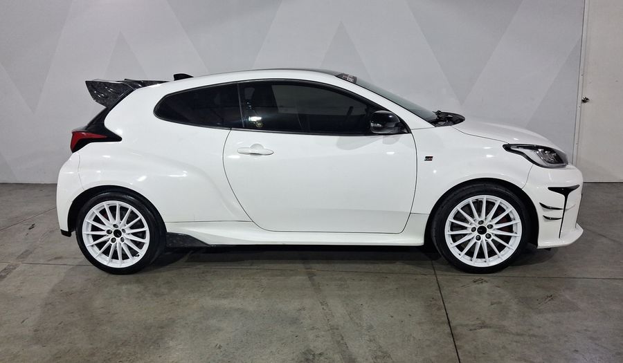 Toyota Yaris 1.6 GR LAUNCH EDITION 4WD Hatchback 2022