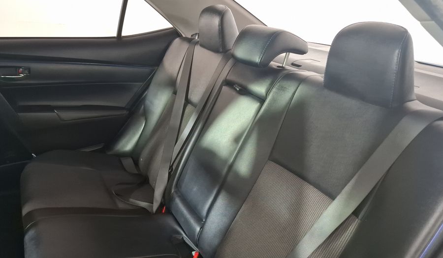 Toyota Corolla 1.8 SE MT Sedan 2017