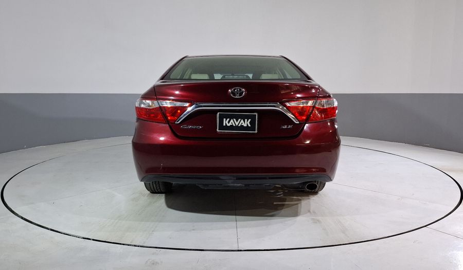 Toyota Camry 2.5 XLE NAVI L4 6AT Sedan 2015
