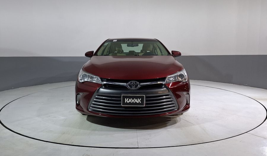 Toyota Camry 2.5 XLE NAVI L4 6AT Sedan 2015