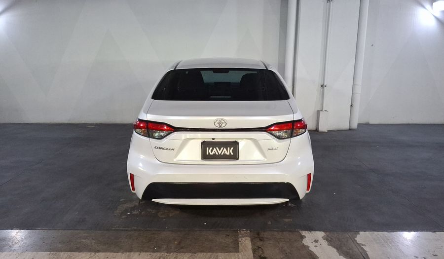 Toyota Corolla 1.8 XLE CVT Sedan 2022