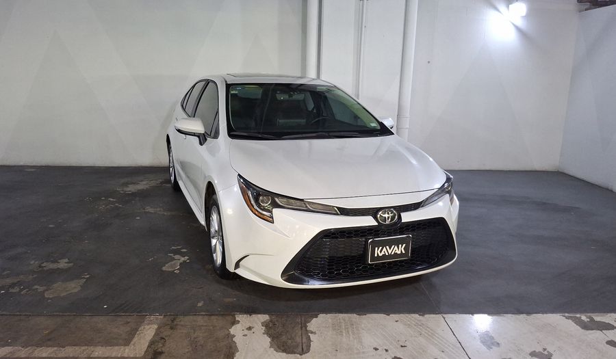 Toyota Corolla 1.8 XLE CVT Sedan 2022
