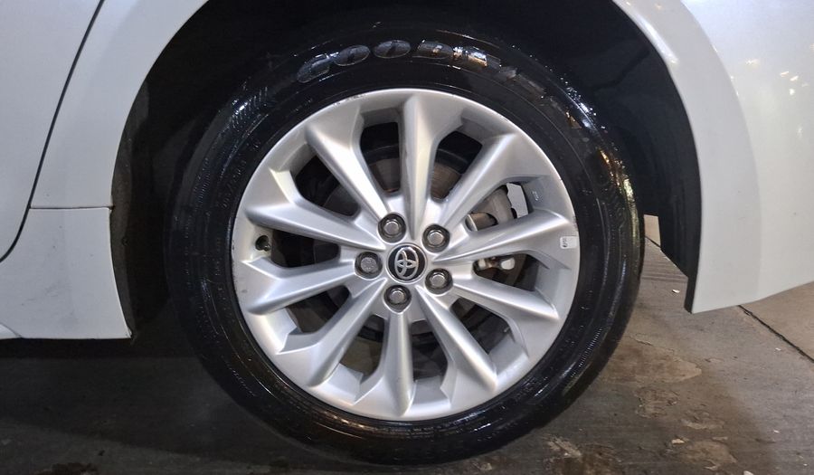 Toyota Corolla 1.8 XLE CVT Sedan 2022