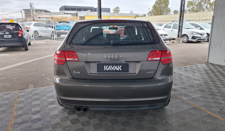 Audi A3 1.4 TFSI SPORTBACK S TRONIC Hatchback 2013