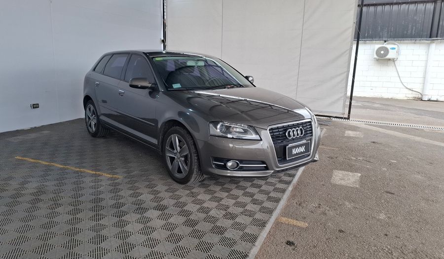 Audi A3 1.4 TFSI SPORTBACK S TRONIC Hatchback 2013