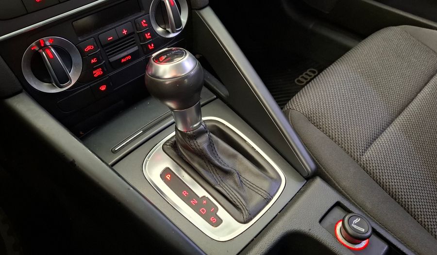 Audi A3 1.4 TFSI SPORTBACK S TRONIC Hatchback 2013