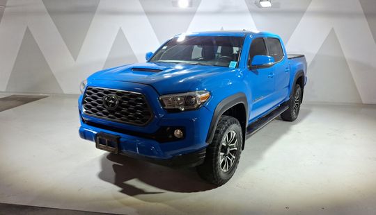 Toyota • Tacoma