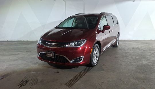 Chrysler • Pacifica