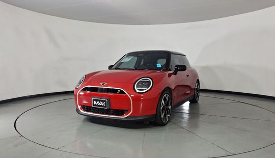 Mini • Cooper
