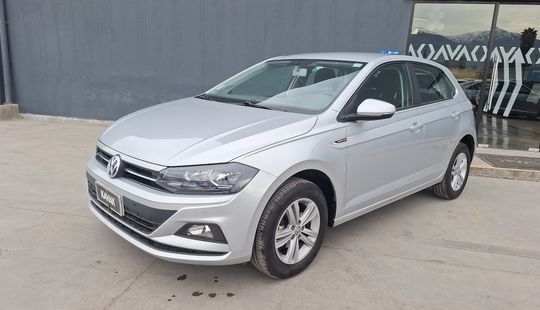 Volkswagen • Polo
